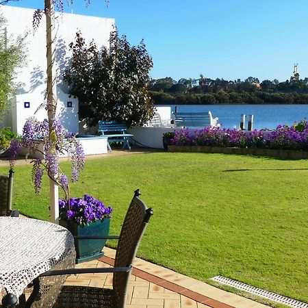 Boathouse Bunbury Bed & Breakfast Buitenkant foto